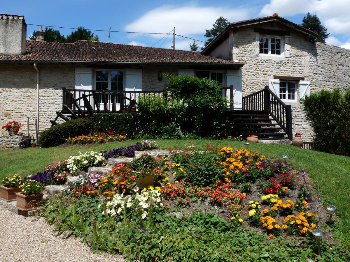 Moulin De Giroir Villa Migne-Auxances Luaran gambar