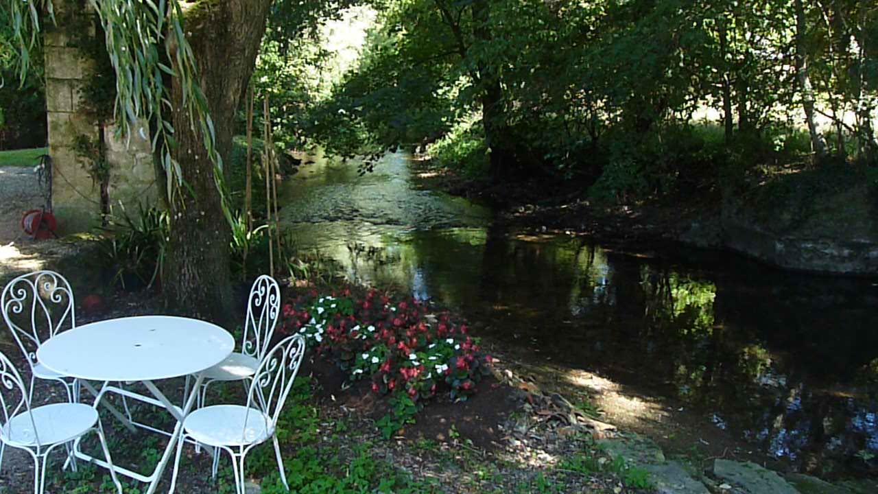 Moulin De Giroir Villa Migne-Auxances Luaran gambar